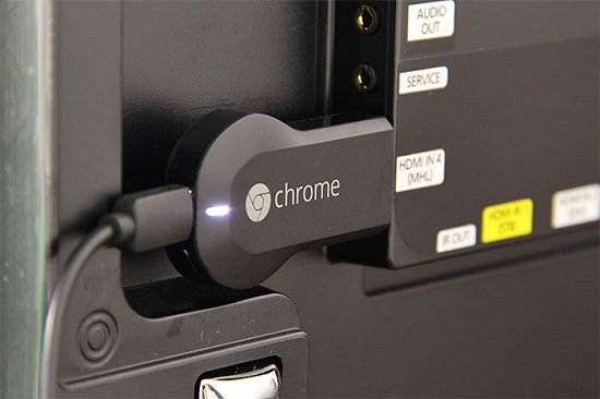 plug chromecast into smart tv